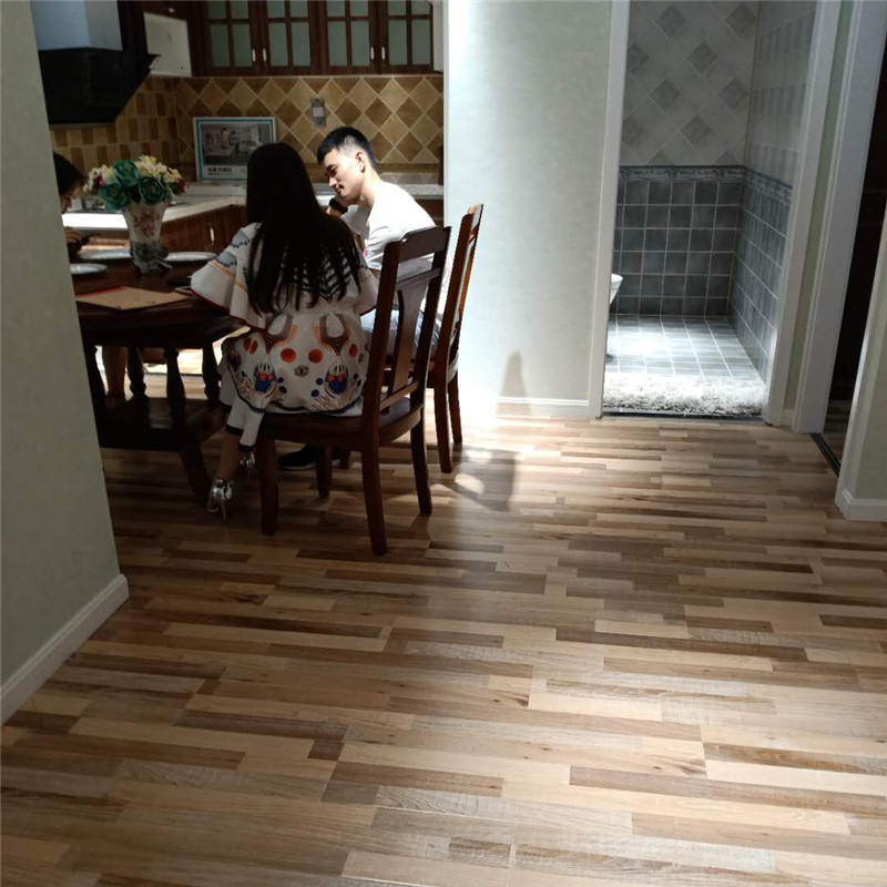 強(qiáng)化地板KF213餐廳區(qū).jpg 強(qiáng)化地板KF213餐廳區(qū).jpg