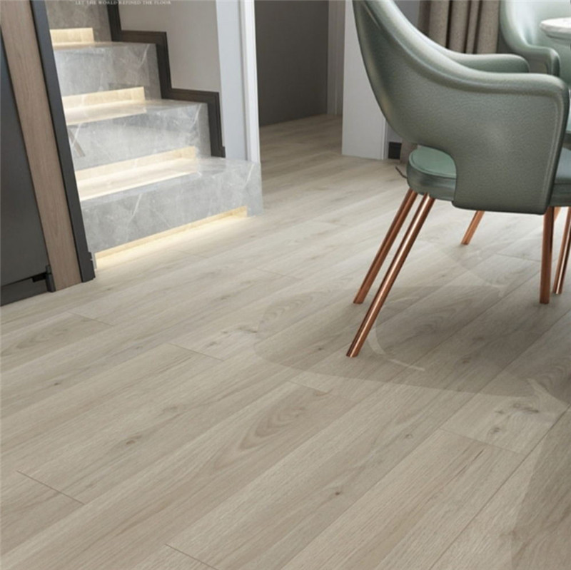 水洗基材強(qiáng)化地板-KW711.jpg 水洗基材強(qiáng)化地板-KW711.jpg