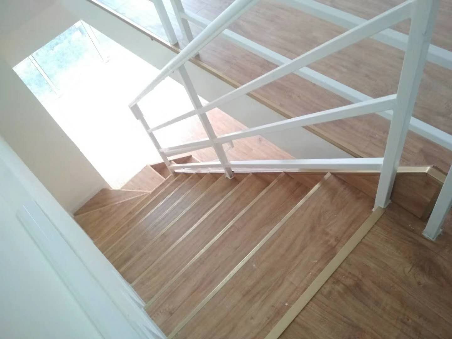 1590372491309355.jpg 1590372491309355.jpg