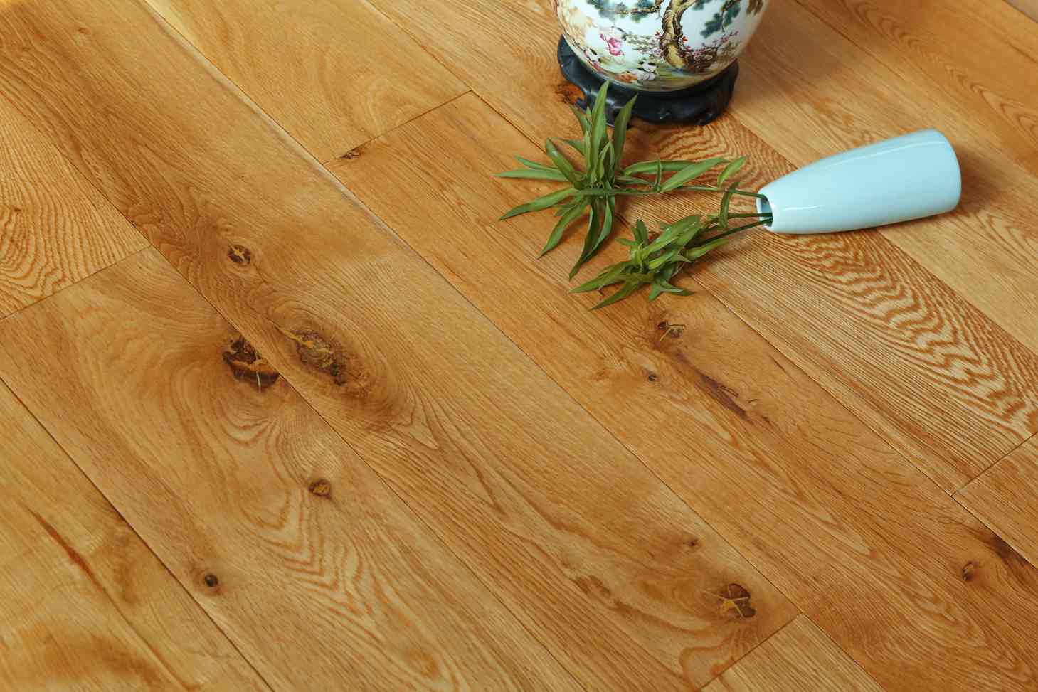 康威實(shí)木地板-橡木.jpg 康威實(shí)木地板-橡木.jpg