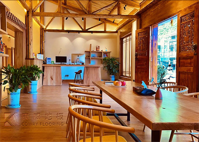 多層實(shí)木地板.jpg 多層實(shí)木地板.jpg